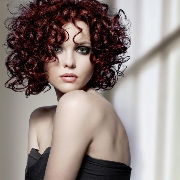 Simply Colour permanent hair dye deep red brown 4.5 UK version