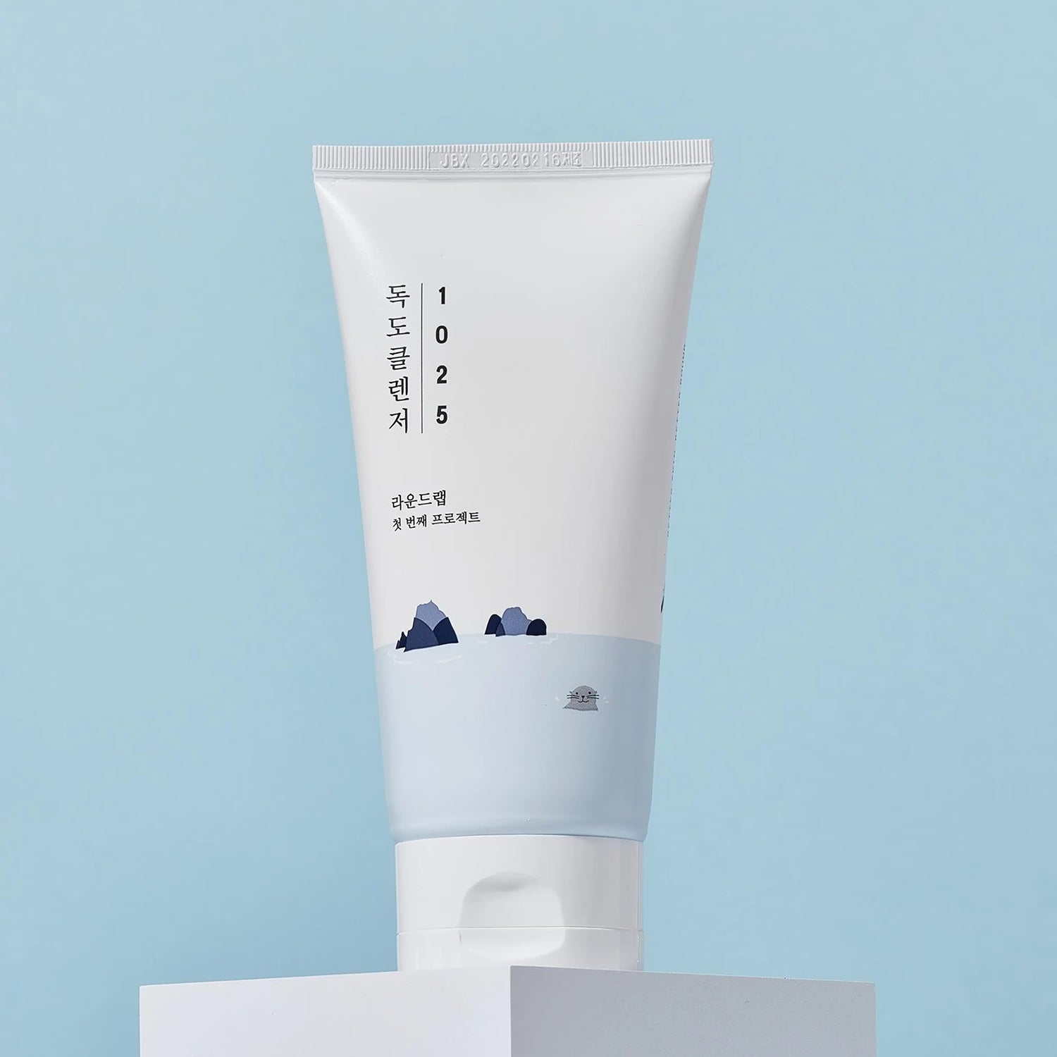 ROUND LAB Dokdo cleanser 150ml, UK version