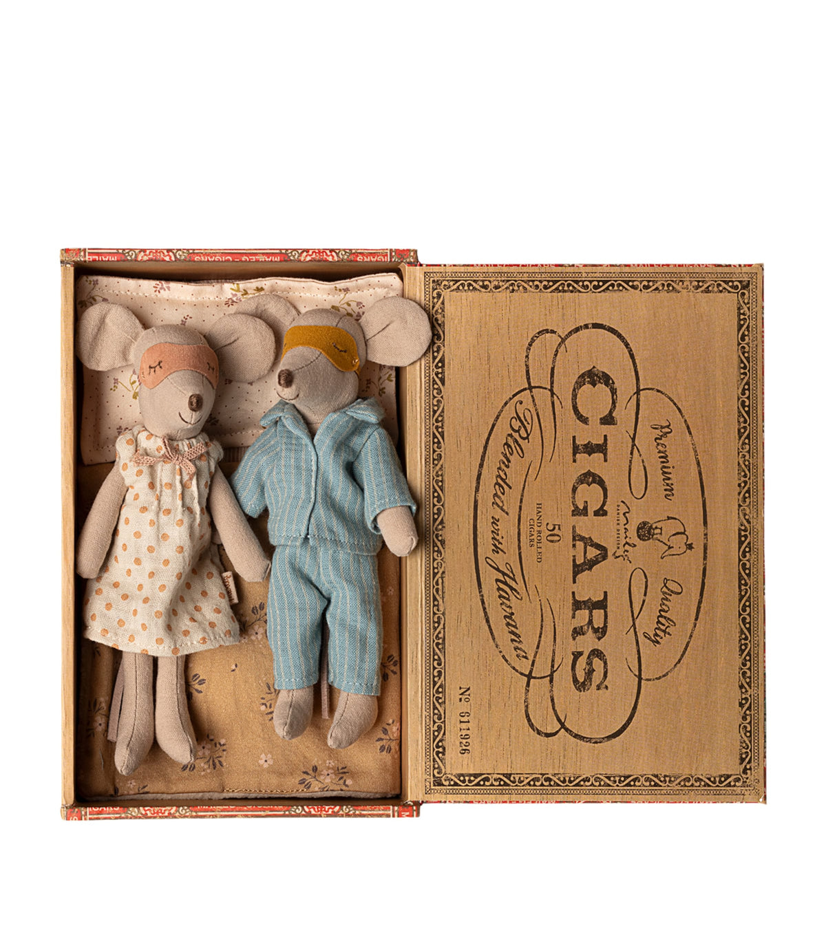 Maileg mum and dad mice bedtime set 21cm, imported from the UK