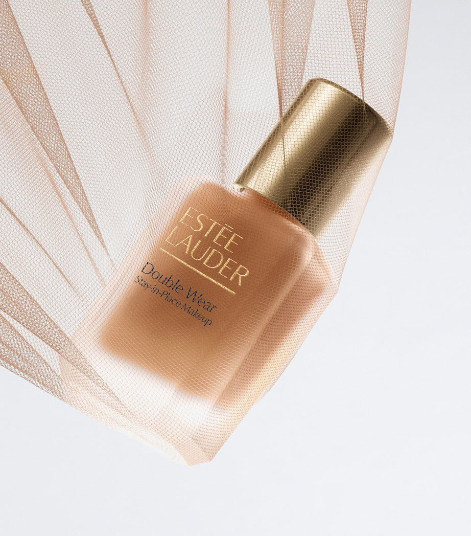 Estée Lauder Double Wear Matte Foundation SPF 10 - British product