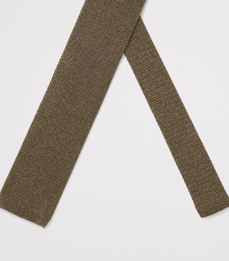BOSS knitted silk tie with textured weave (British brand)