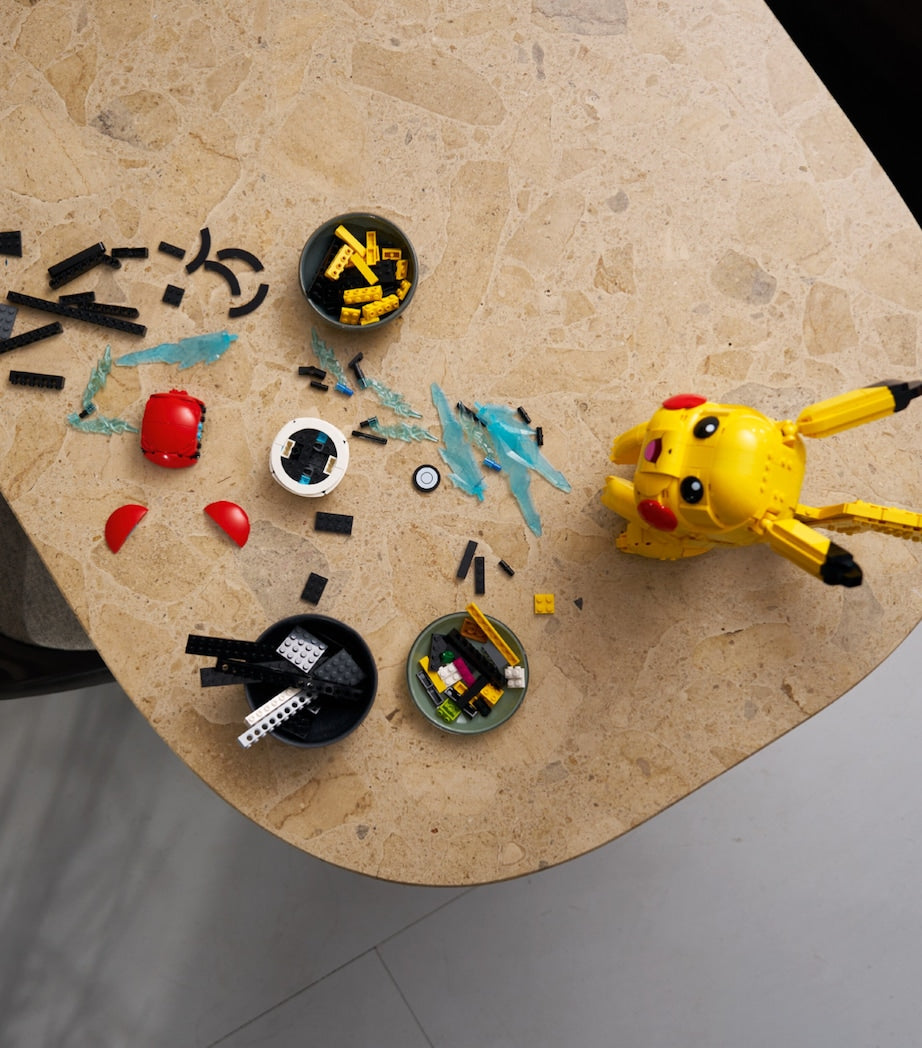 LEGO Pikachu model kit 2050 pieces - British product