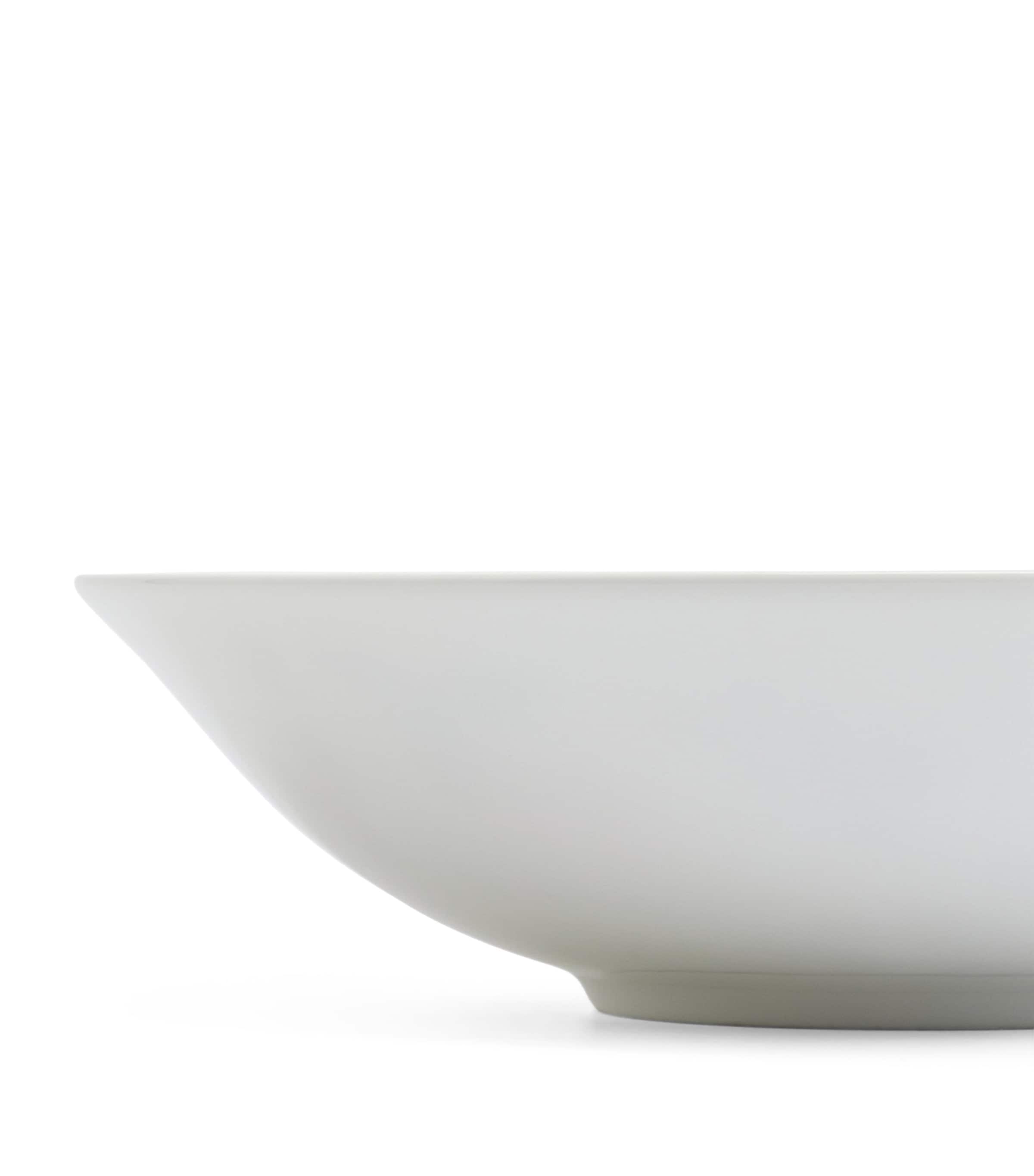 Wedgwood Wild Strawberry coupe bowl 20.5cm (British brand)
