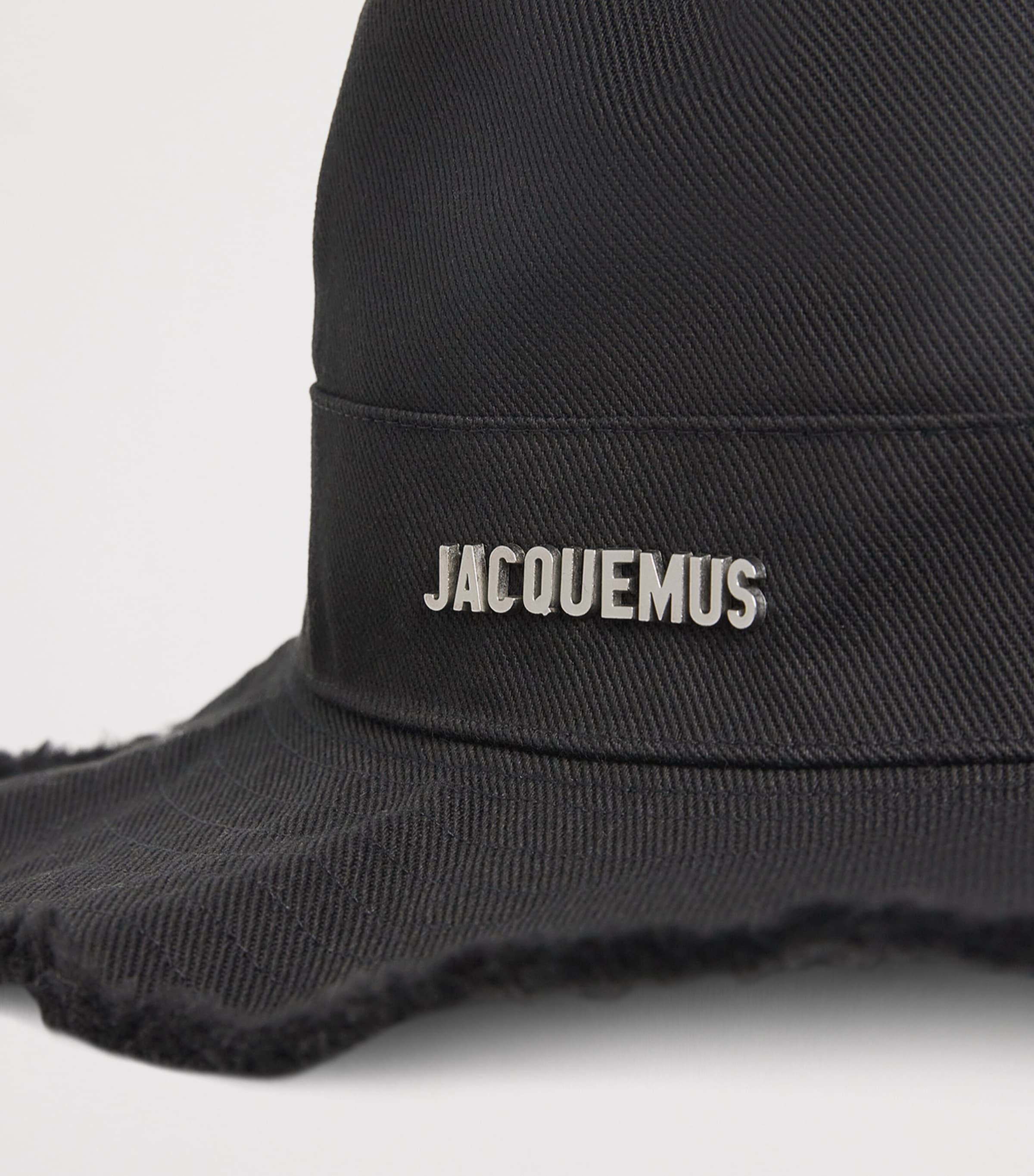 Jacquemus Artichaut bucket hat with logo plaque in cotton (British brand)