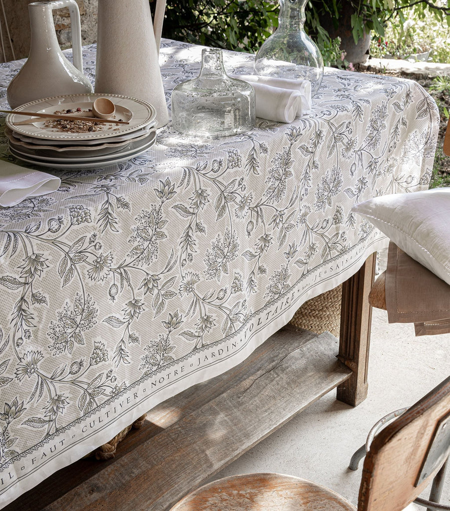 Fêtes Galantes Tablecloth (170cm x 320cm)