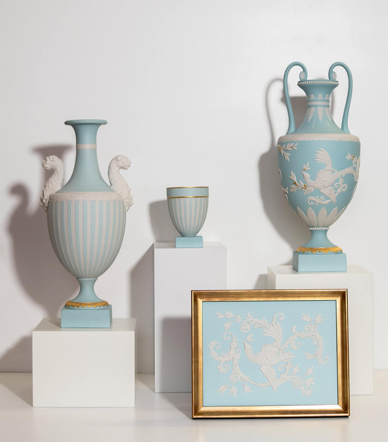 Wedgwood Phoenix Fluted Vase 13cm (British brand)