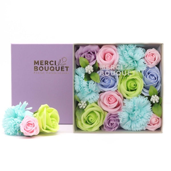 Merci Boutique soap bouquet Blue Dream Square, imported from the UK