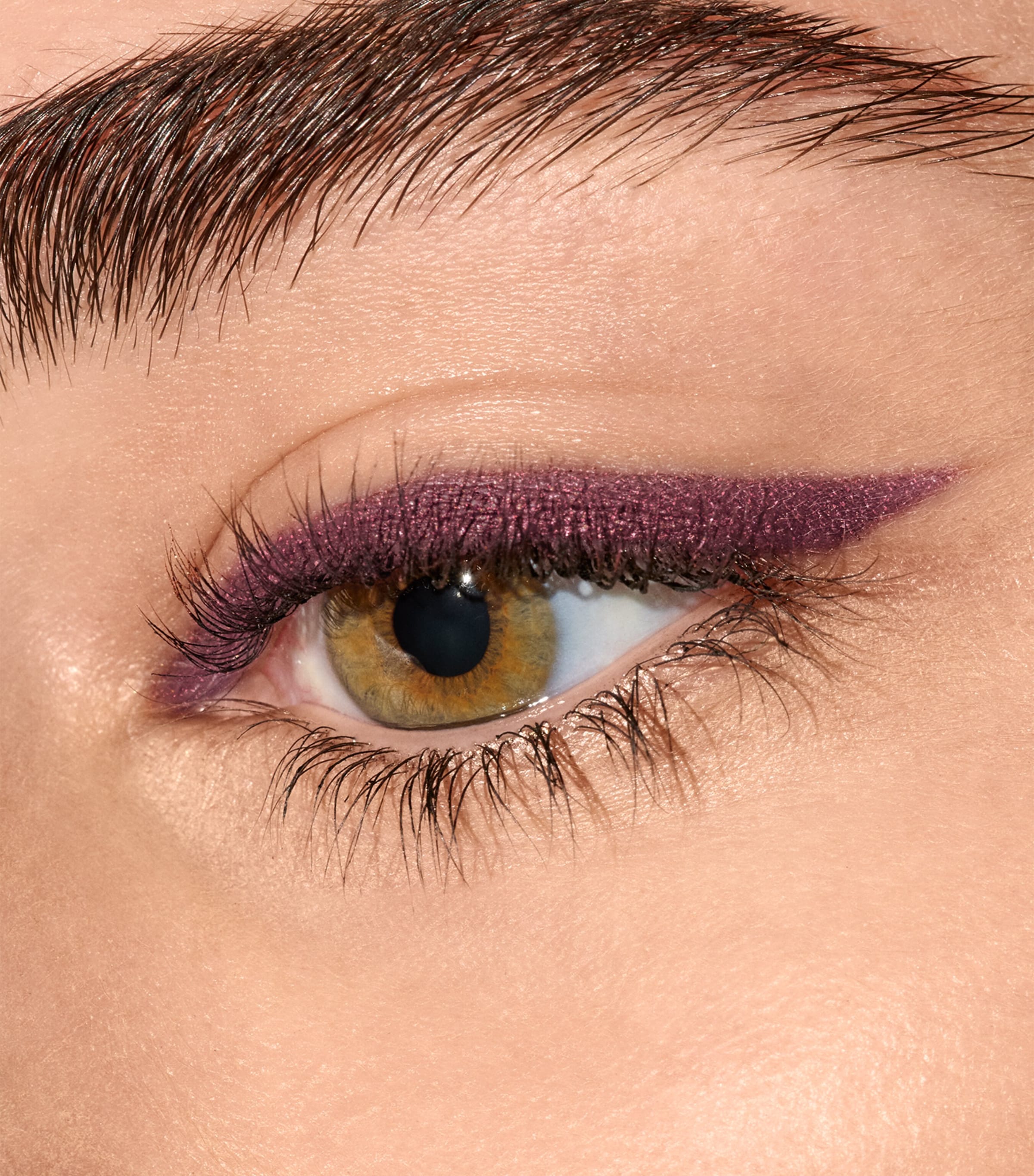 Victoria Beckham Beauty Satin Kajal Eyeliner (British brand)