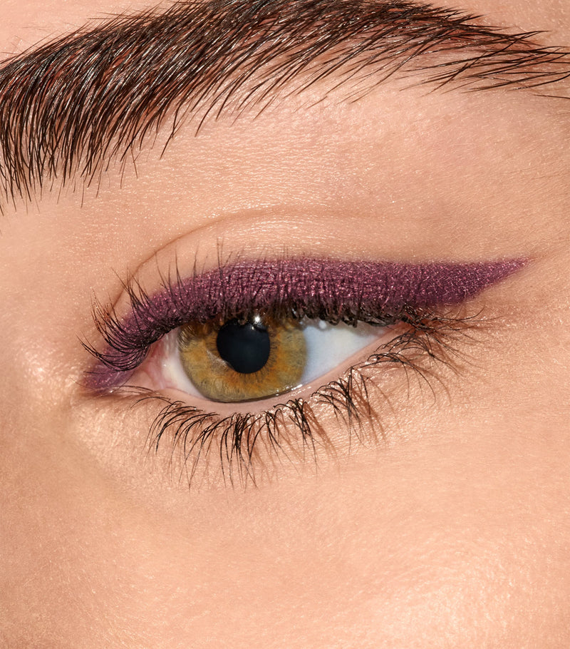 Victoria Beckham Beauty Satin Kajal Eyeliner (British brand)