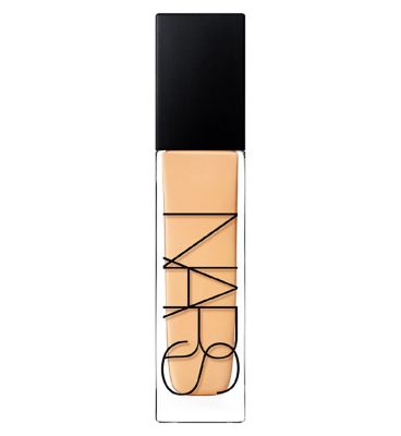 NARS Natural Radiant Longwear Foundation GOODS Boots L3.5 Salzburg  