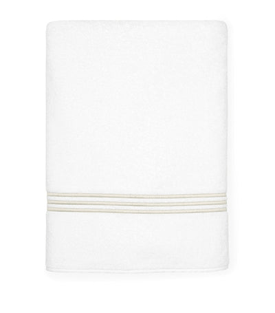 Hand-Embroidered Egyptian Cotton Bath Towel 75cm x 150cm