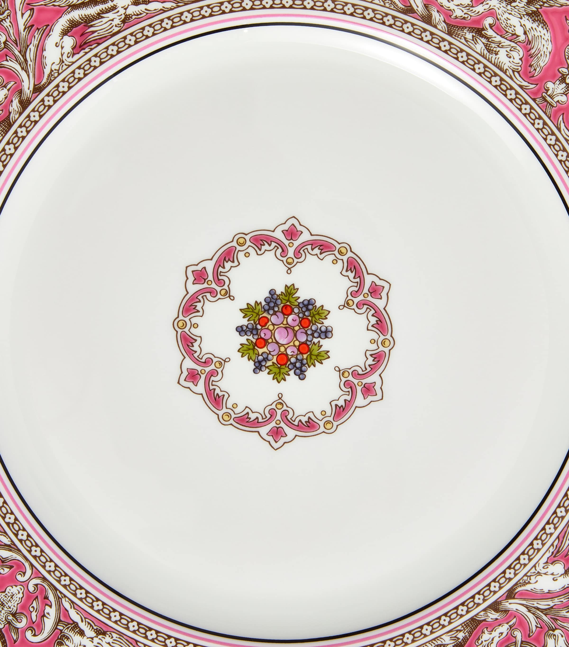 Wedgwood Florentine Fuchsia plate 27.5cm (British brand)