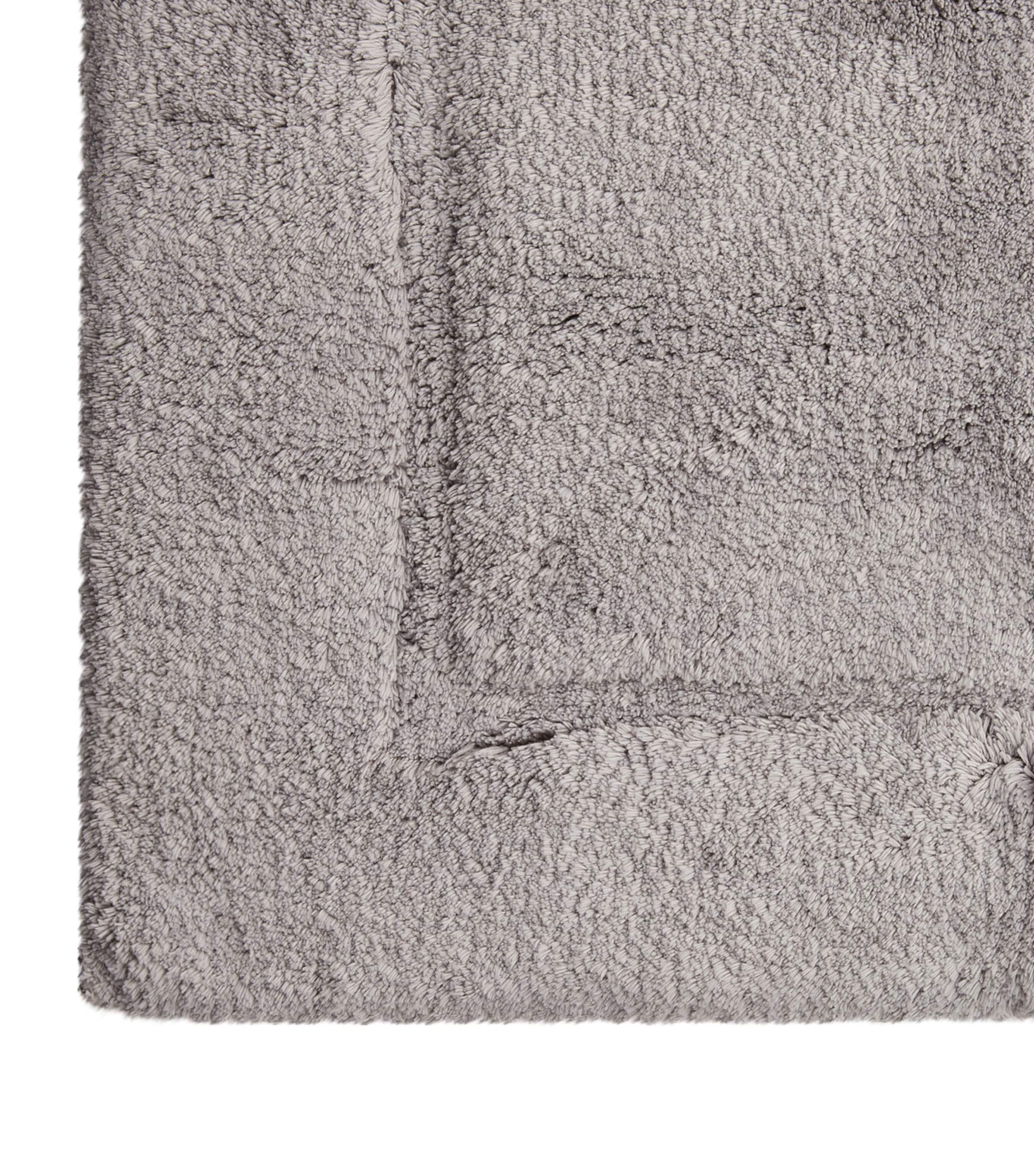 Yves Delorme fluffy cotton bath mat 70cm x 140cm (British brand)