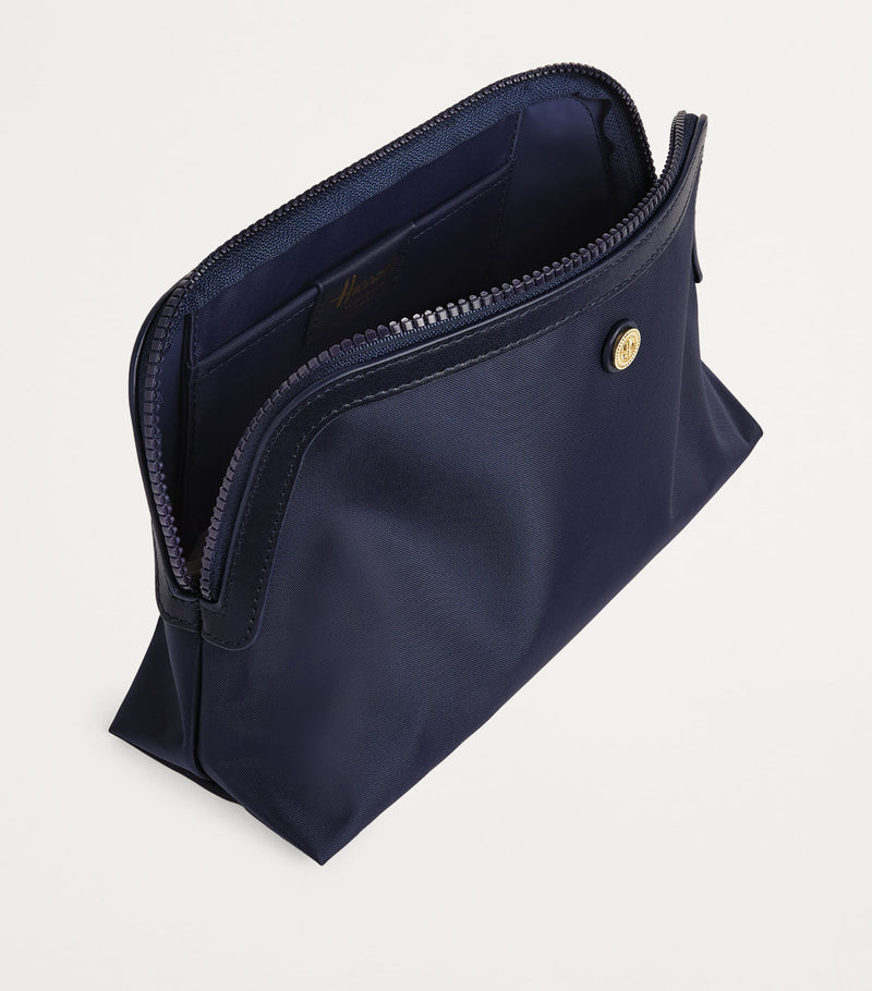 Harrods large nylon wash bag, UK version