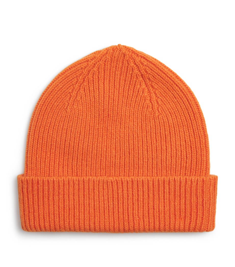 Le Bonnet classic beanie in lambswool and Caregora, imported from the UK