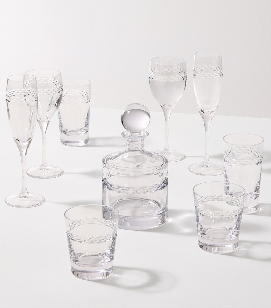 Wedgwood set of two crystal champagne flutes with 210ml capacity (British brand)