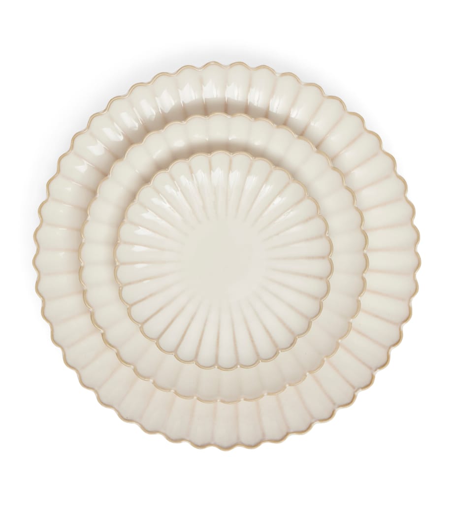 Maison Margaux shell dinner plates set of 4 26cm, UK version
