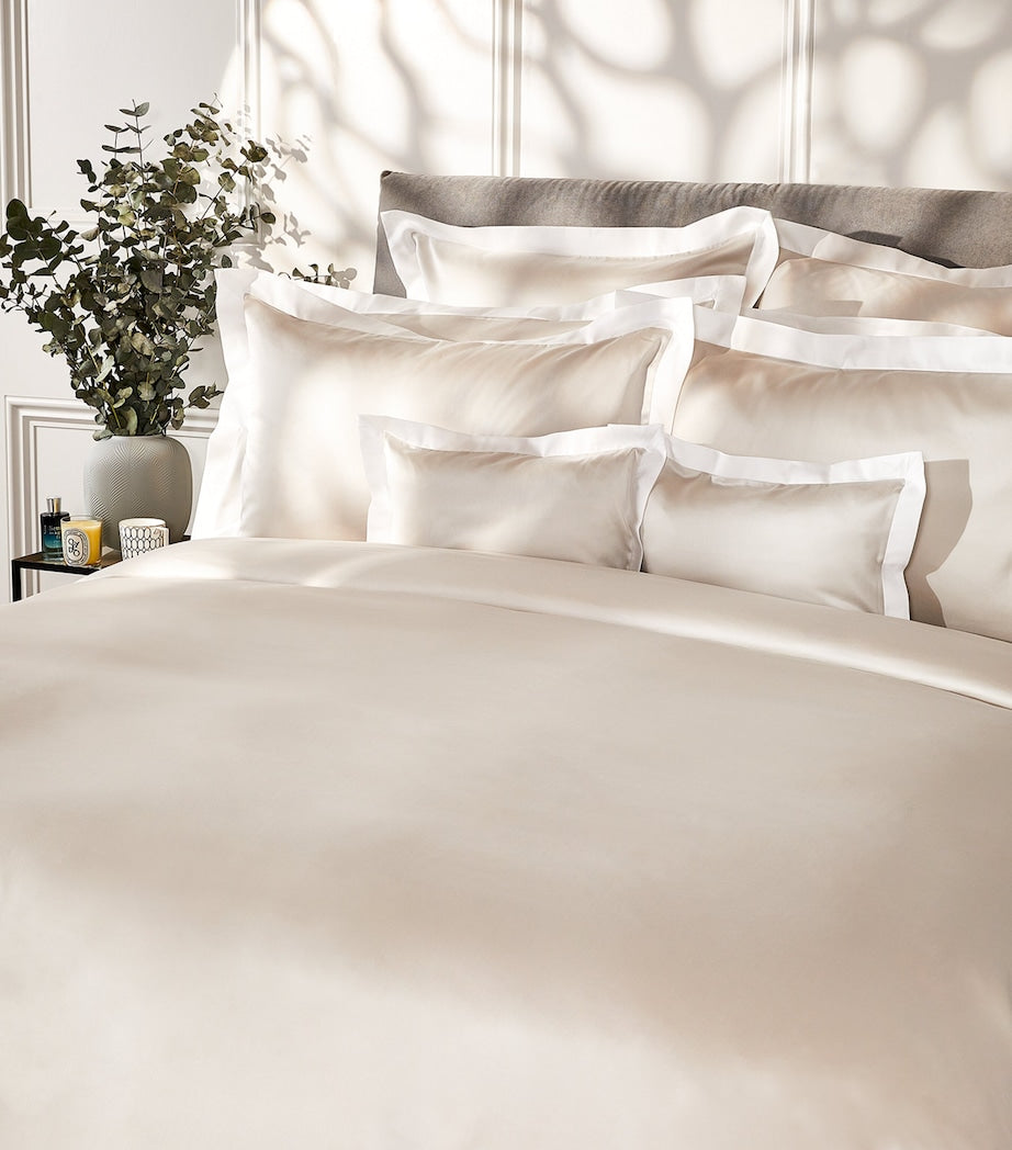 Celso De Lemos Super King flat sheet 270cm x 300cm - British product