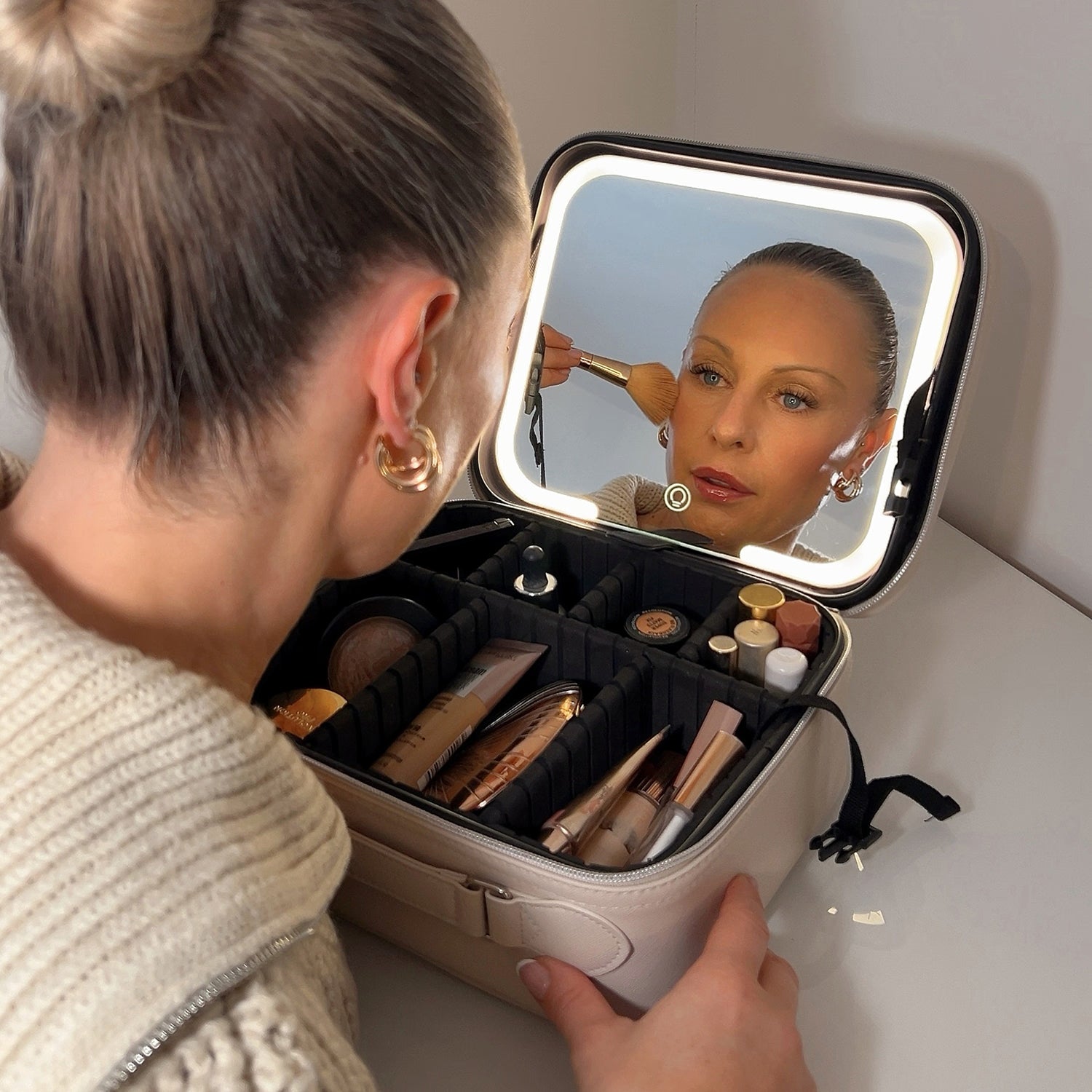 Sensse vanity case with LED light mirror - British product
