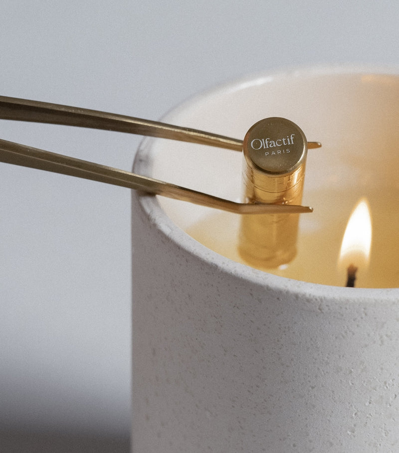 Olfactif Virgo Palo Santo candle 240g, imported from the UK