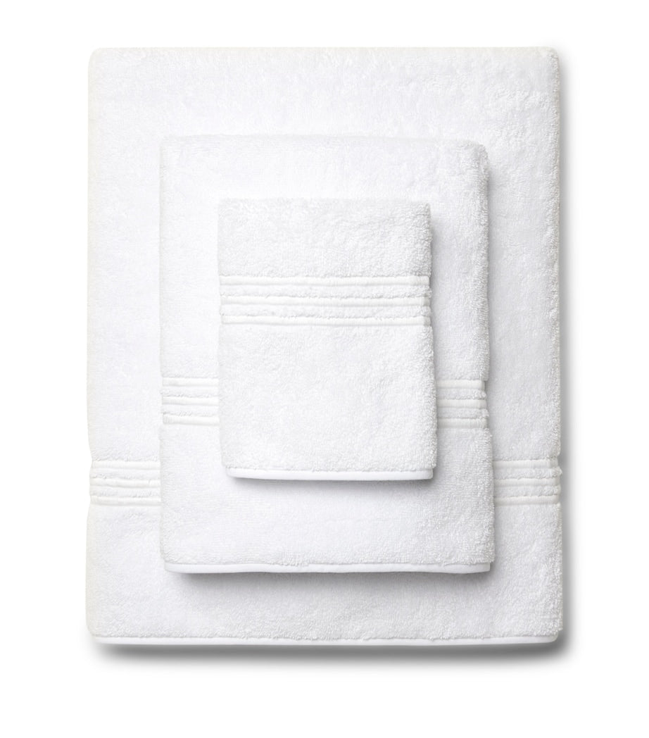 Pratesi hand towel with three hand-embroidered lines, 50cm x 75cm, imported from the UK