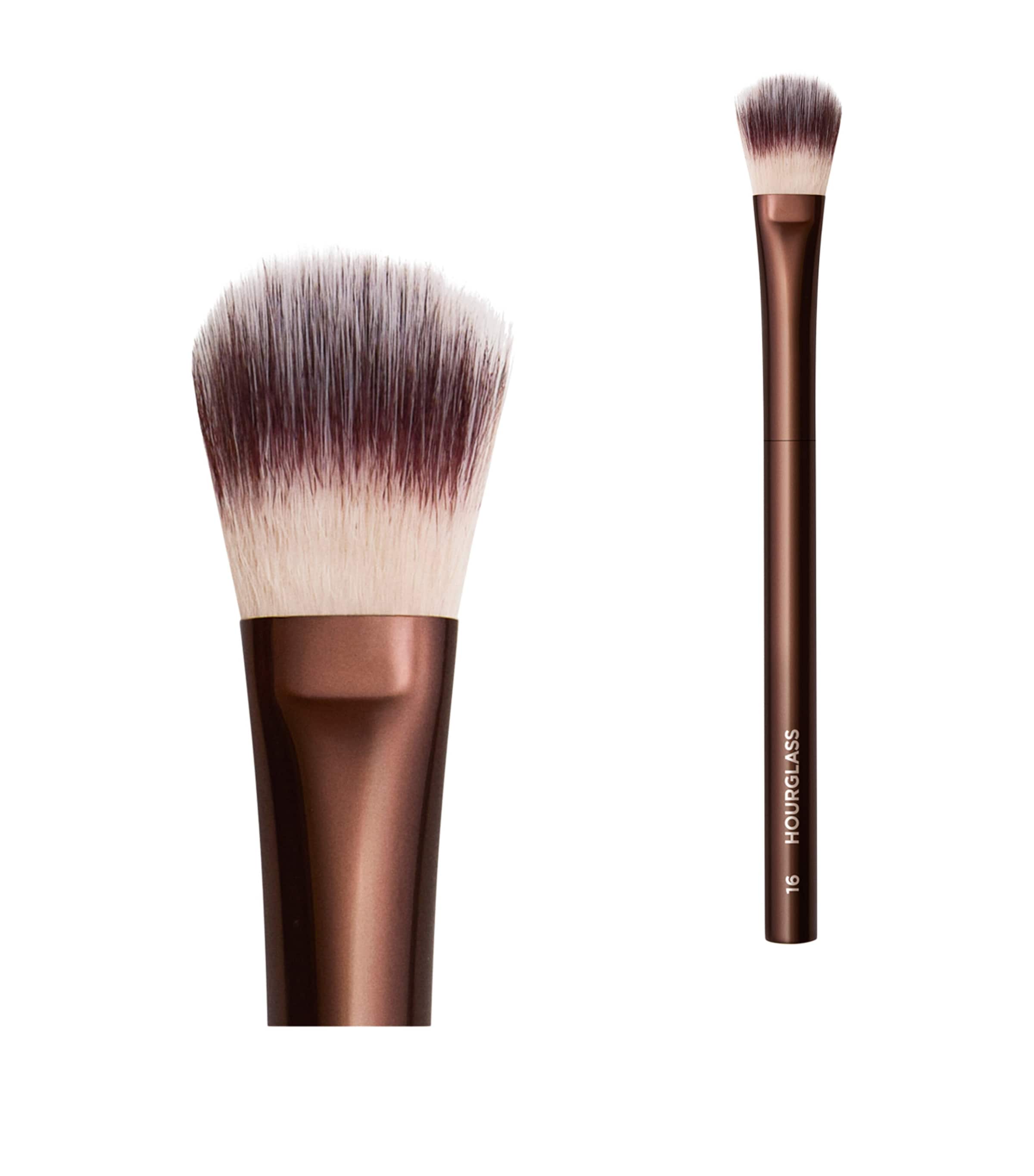 Hourglass No. 16 highlighter brush (British brand)