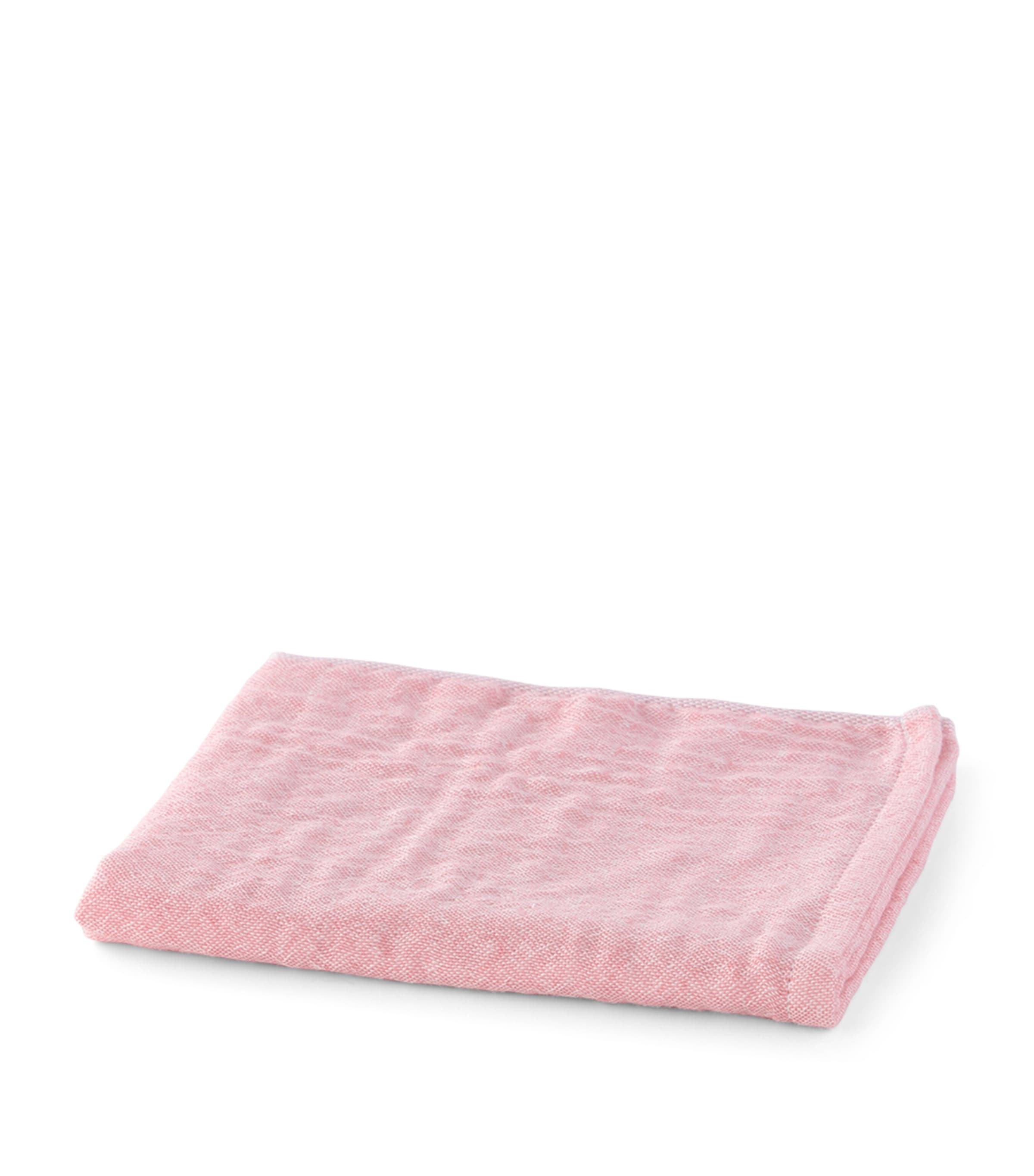 Uchino Marshmallow Gauze Hand Towel 35cm x 85cm (British brand)