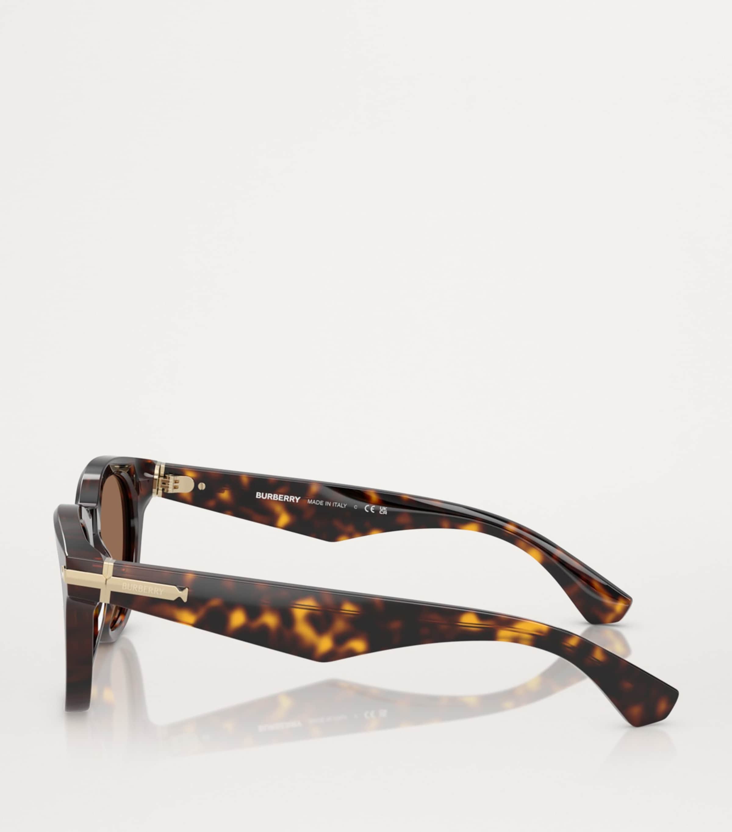 Burberry acetate round sunglasses - British product