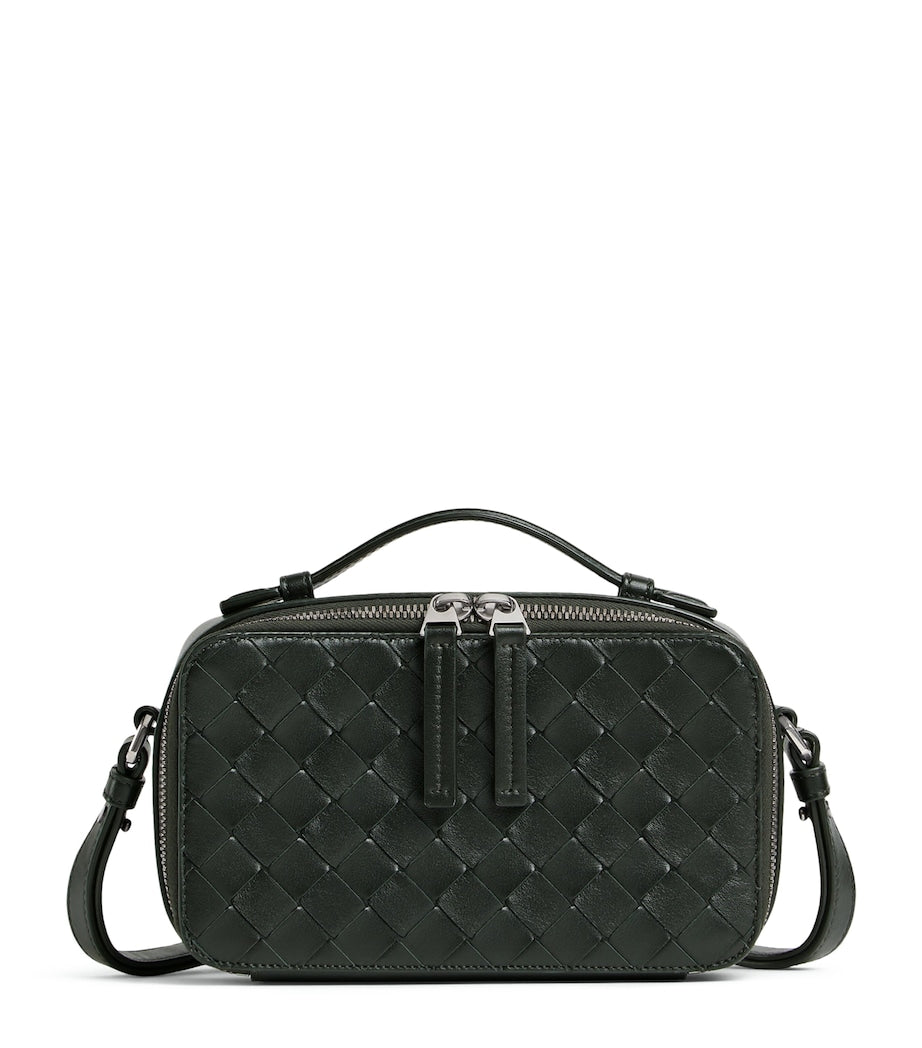 Bottega Veneta Getaway phone pouch, British product