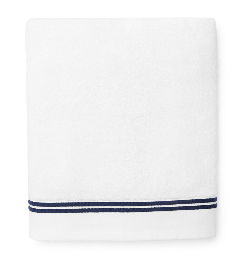 Sferra Cotton Aura Nuova bath towel 30cm x 60cm (British brand)
