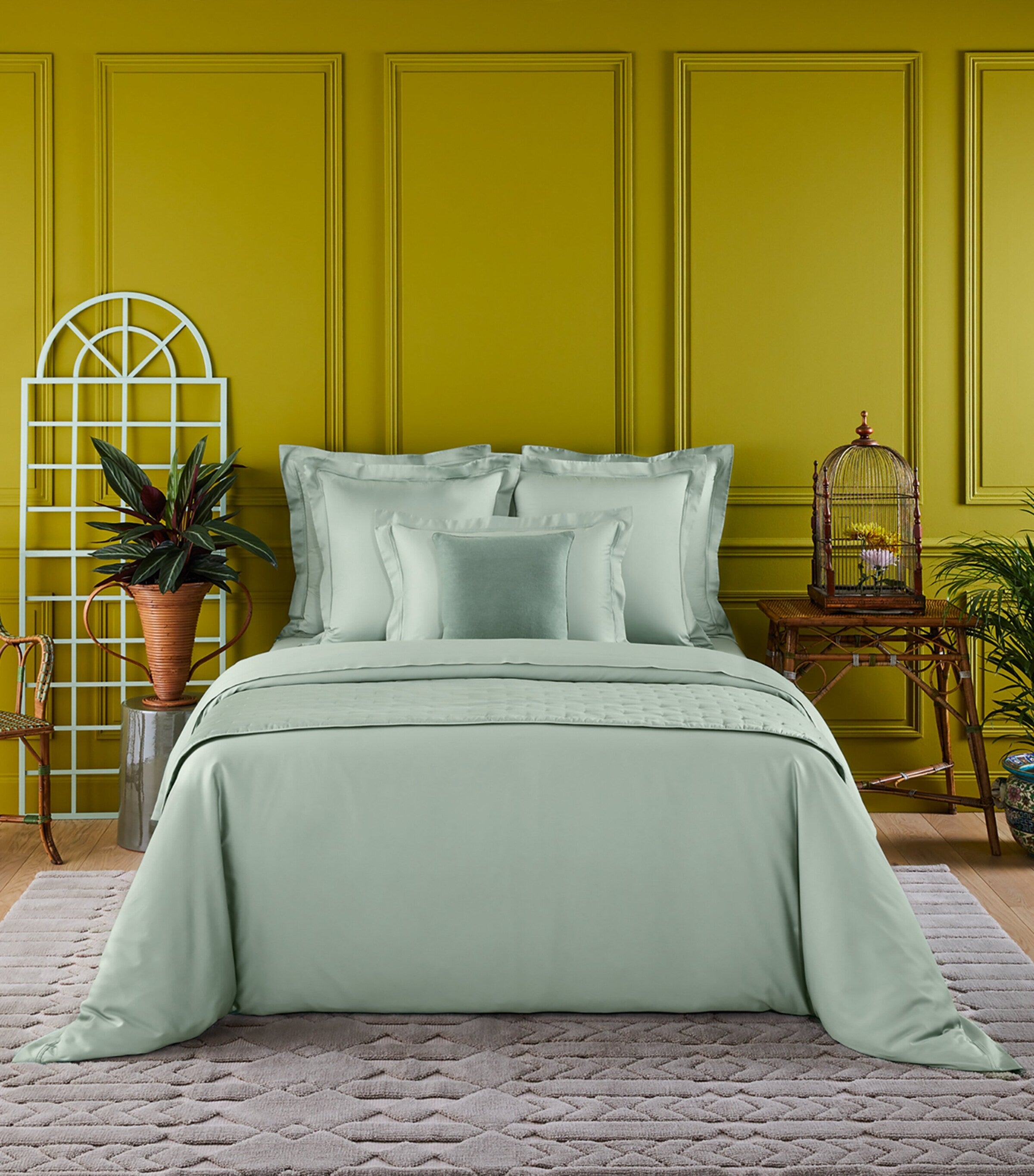Yves Delorme Triomphe Double Fitted Sheet 135cm x 190cm (British brand)