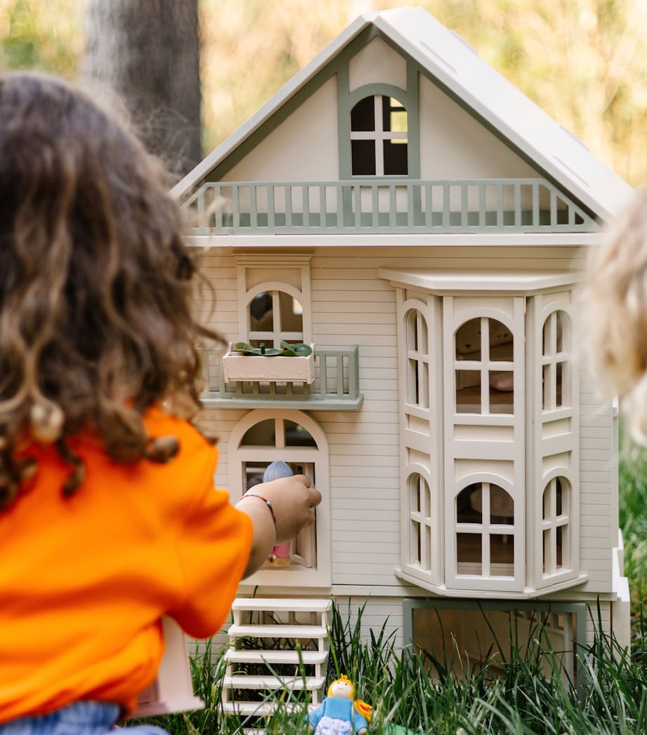 Little Forest Animals San Francisco themed dollhouse 63cm, UK version