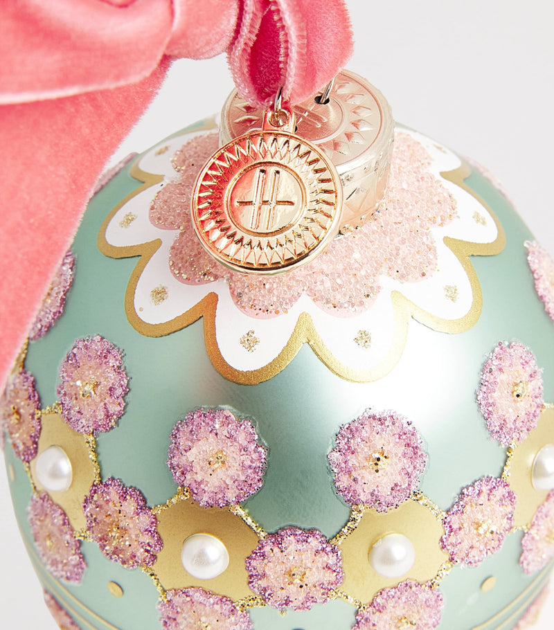 Harrods Glas-Osterdeko, UK-Version