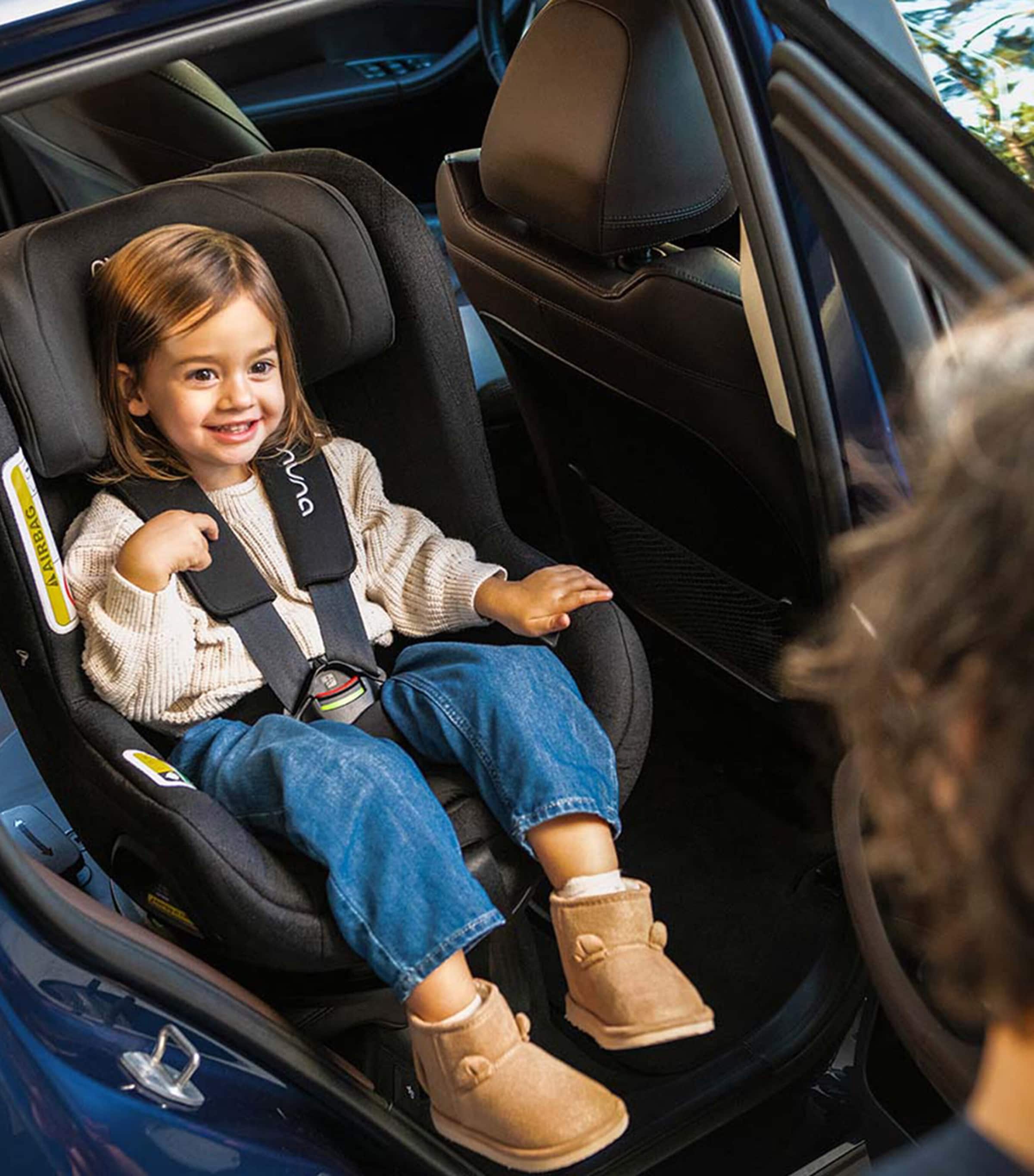 Nuna BASE Curv car seat adaptor, imported from the UK