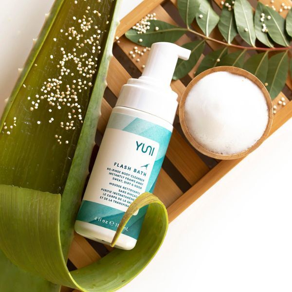 Yuni Beauty Flash Bath no-rinse body cleansing foam 118ml, UK version