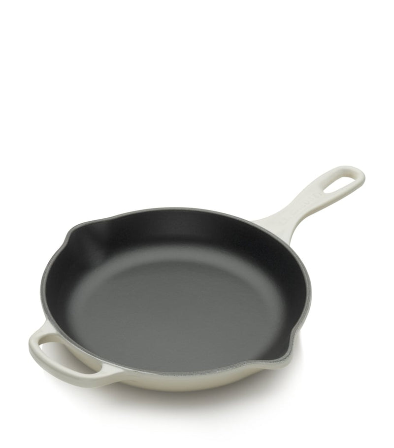 Le Creuset cast iron skillet 23cm, UK version