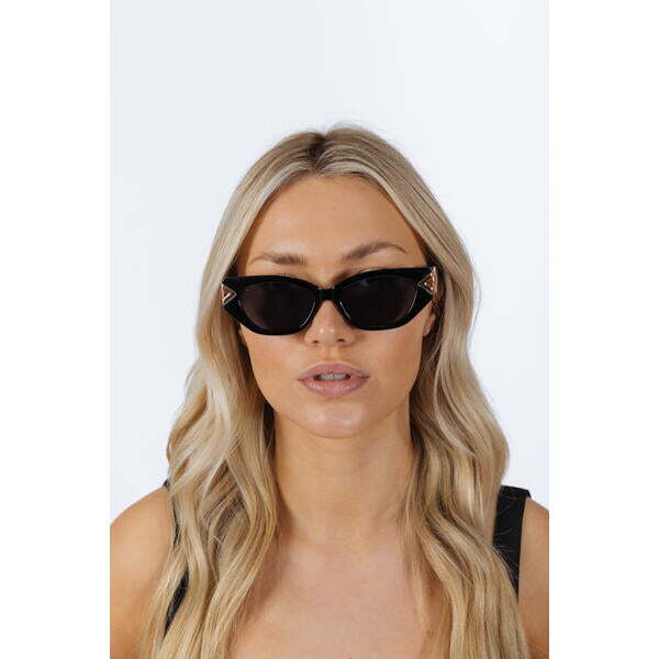 SVNX cat-eye diamond infinity sunglasses in black - British product