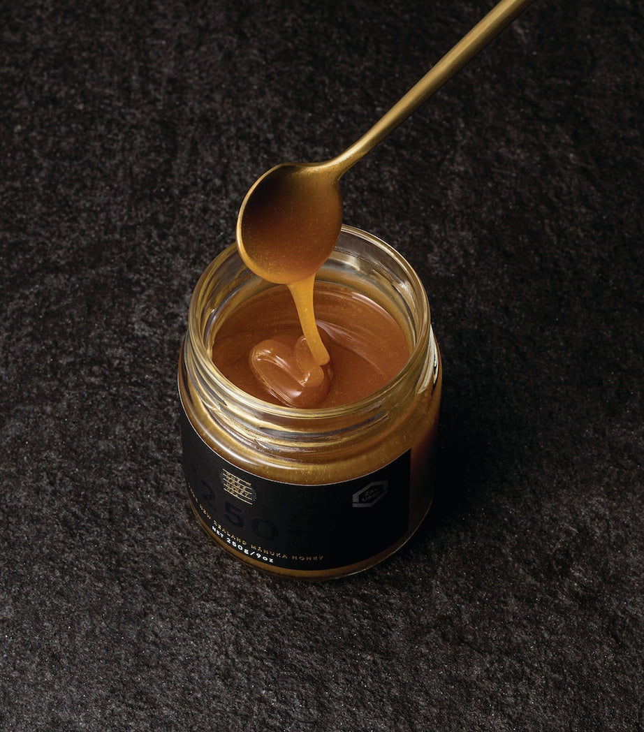 The True Honey Co 1250+ MGO Manuka Honey 250g (British brand)