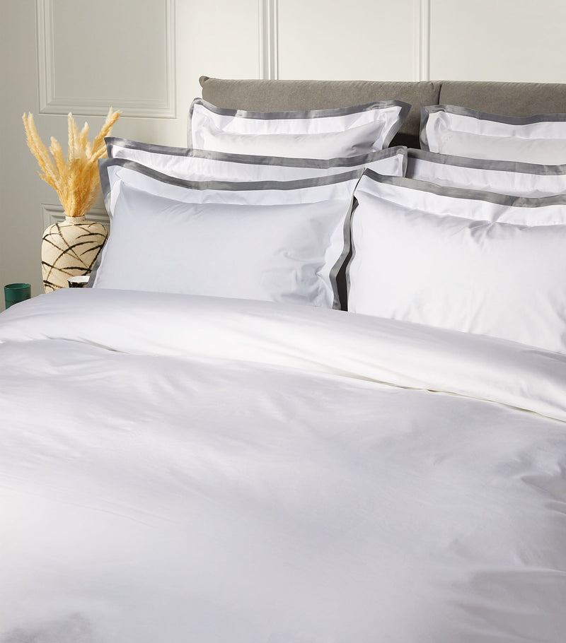 Celso De Lemos Super King flat sheet with contrasting trim, 270cm x 300cm - British product
