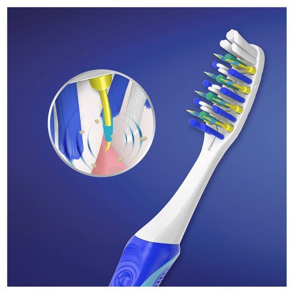 Oral-B Pulsar Pro Expert 35 Medium Battery Toothbrush