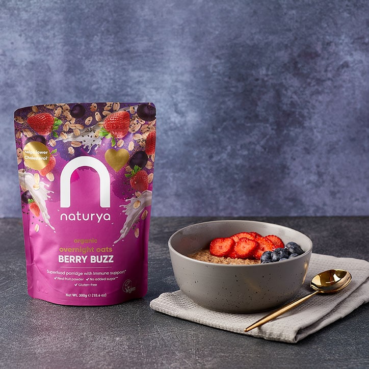 Naturya Overnight Oats Berry Buzz Organic 300g Oats & Porridge Holland&Barrett   