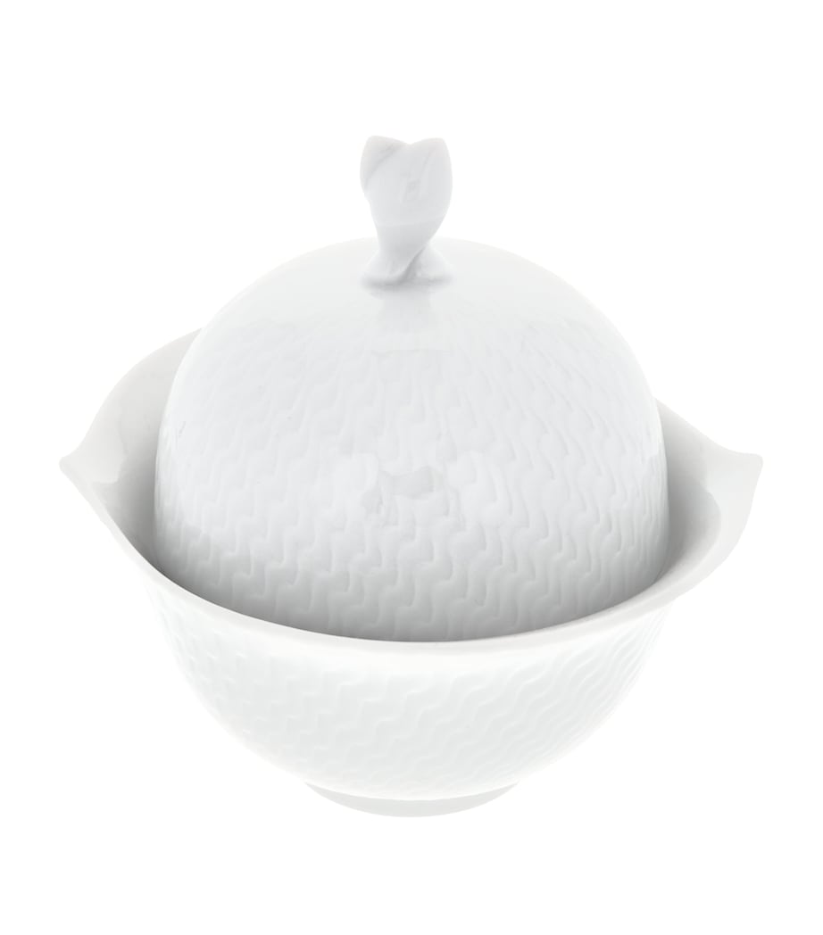 Meissen porcelain sugar bowl with lid Waves Relief (British brand)