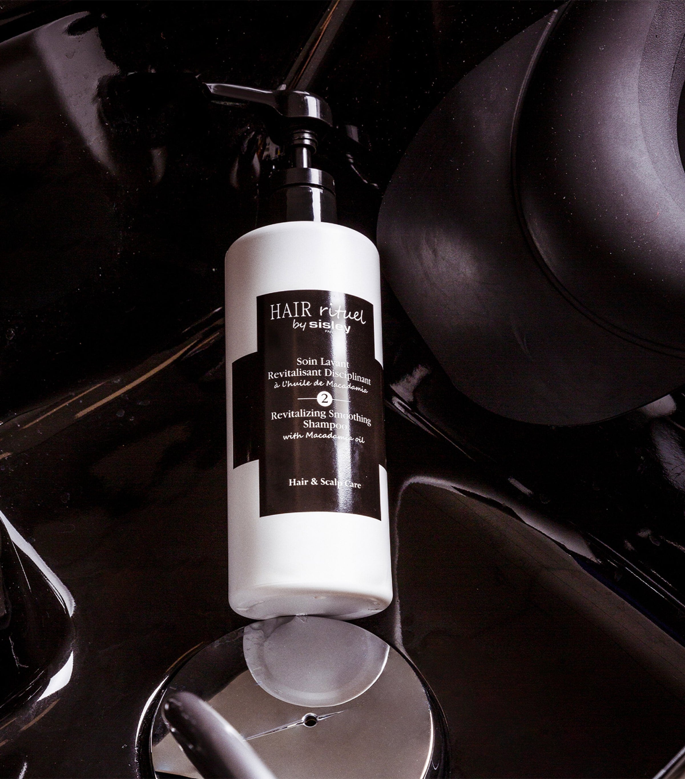 Sisley Revitalizing Volumizing Shampoo with Camellia Oil 500ml (British brand)