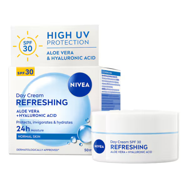 NIVEA Refreshing Day Cream 50ml imported from the UK