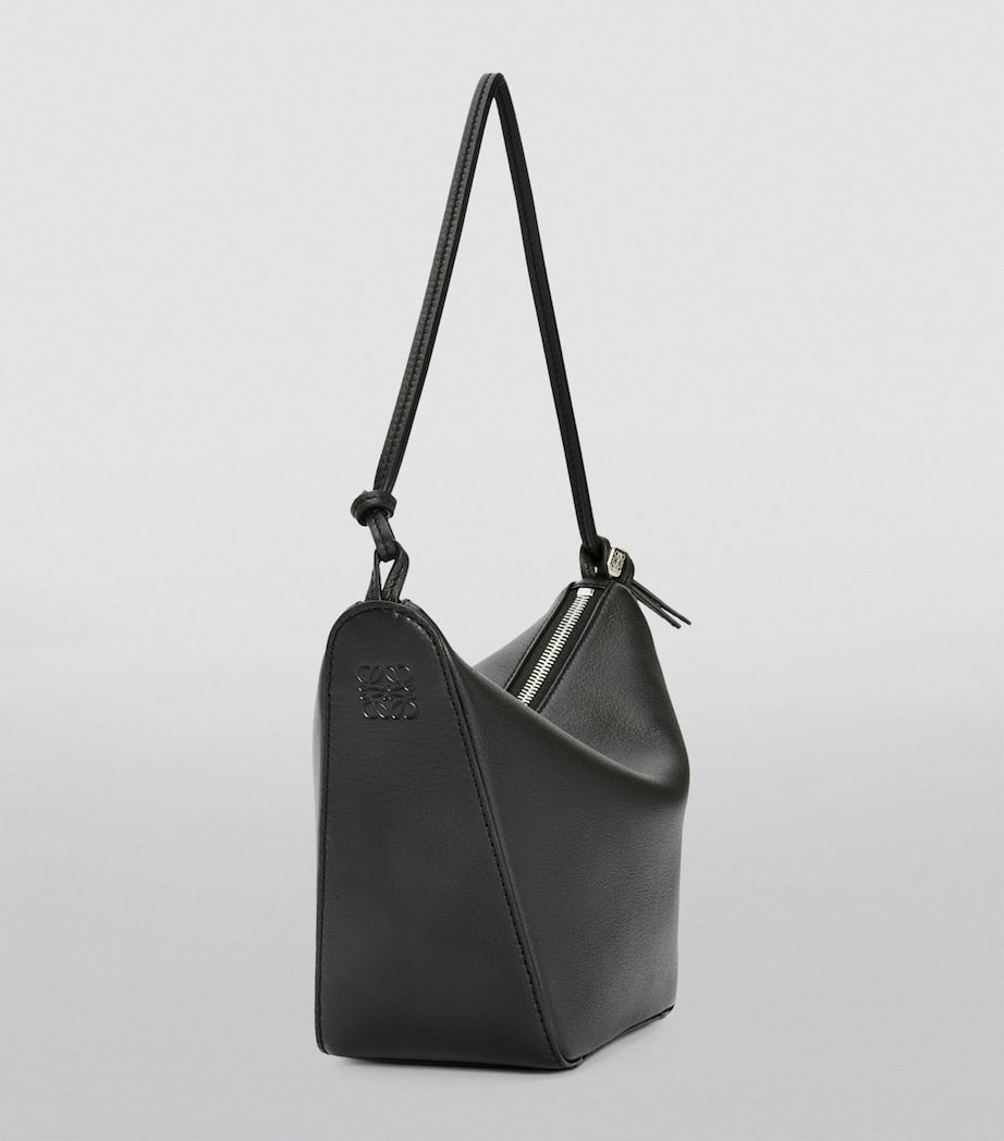 LOEWE Hammock Mini Bag calfskin leather H17cm, imported from the UK