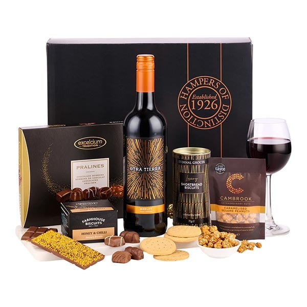 Spicers of Hythe celebration gift box with red wine, imported from the UK