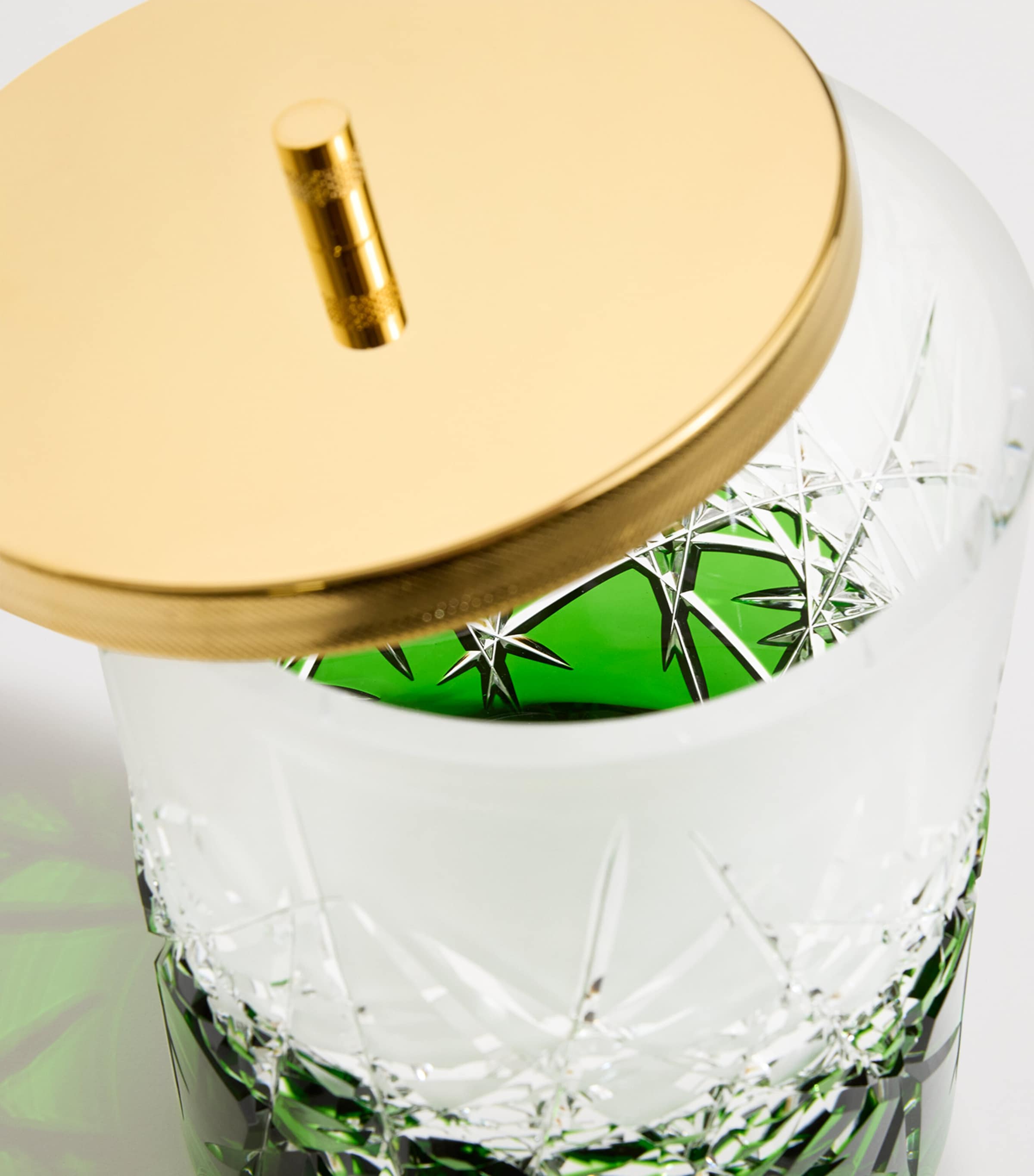 Zodiac crystal ivy green bin with lid, 25cm x 19cm x 19cm (British brand)