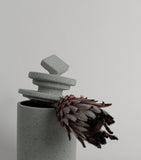 Olfactif The Earth Candle 900g, imported from the UK