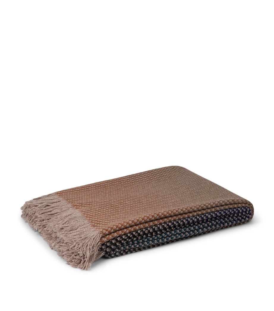 Begg x Co kasjmirpledd Mossband Harmony 125cm x 195cm - Britisk produkt