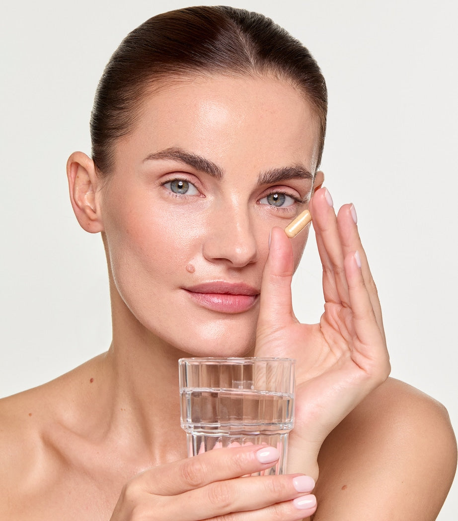 111Skin Ultimate NAC Y2 Complex skin supplement 90 capsules (British brand)